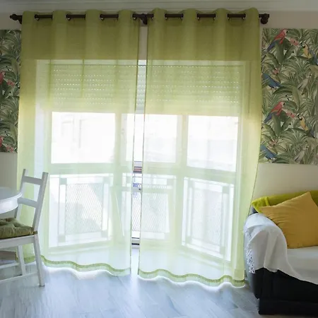 House - Sea View سيسيمبرا
