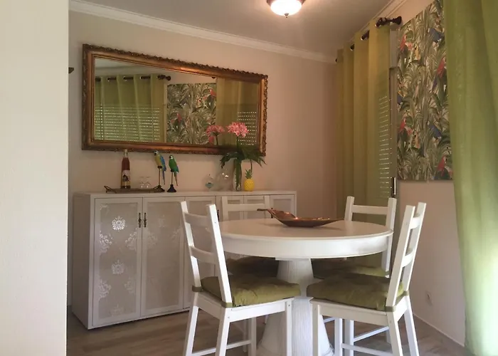 House - Sea View Апартаменты